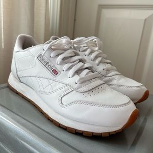 Reebok Classic White Sneakers Size 8